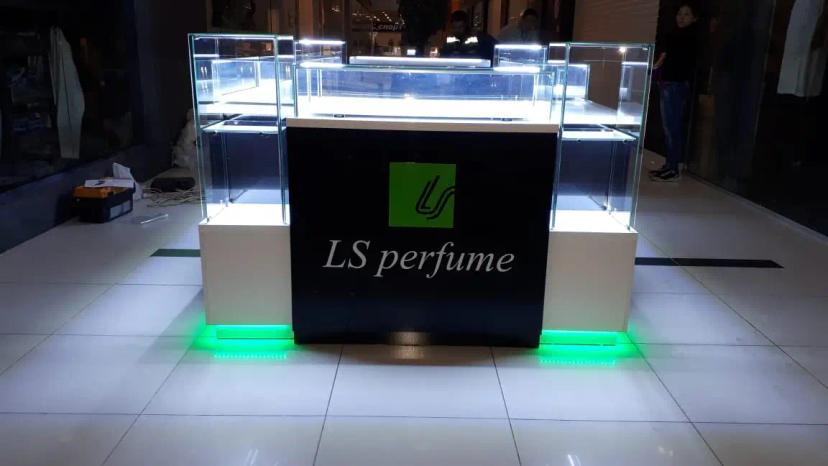 Торговый остров LS Parfume (ТРЦ MART)